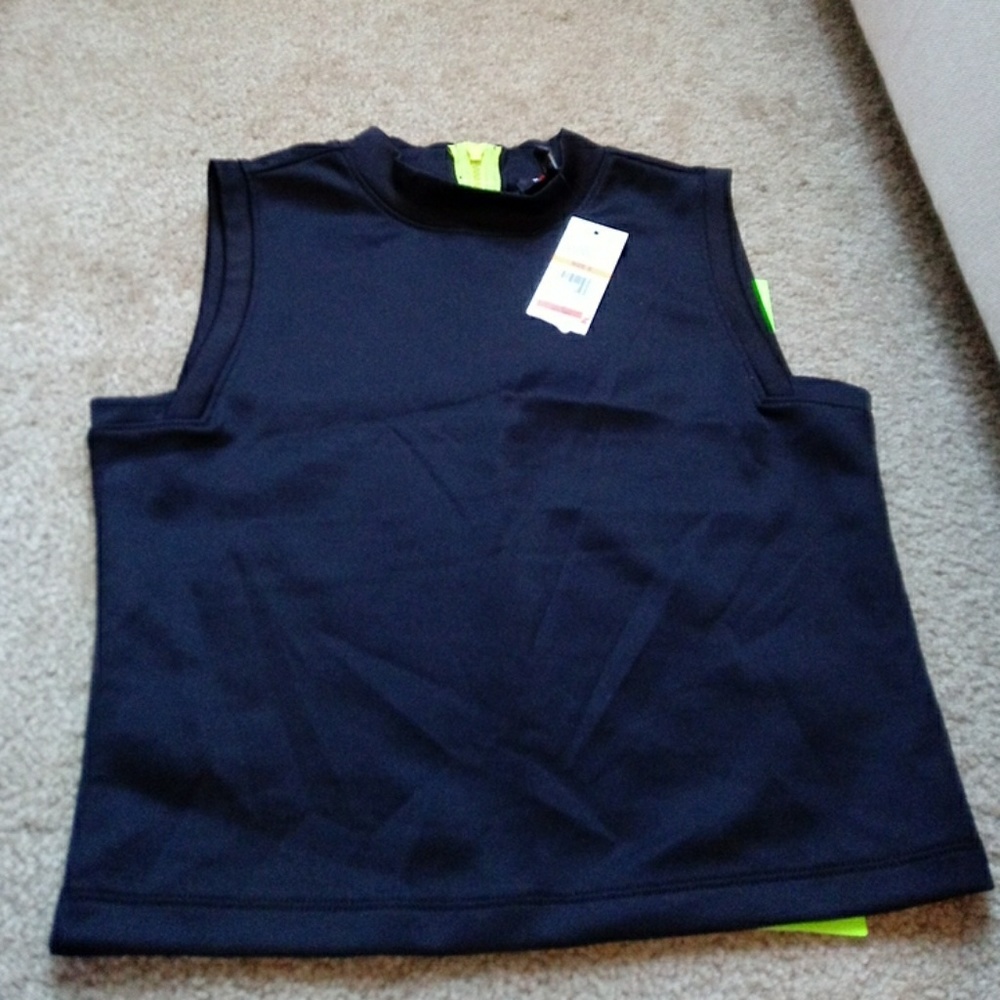 NWT Cool looking scuba style 👕 shirt